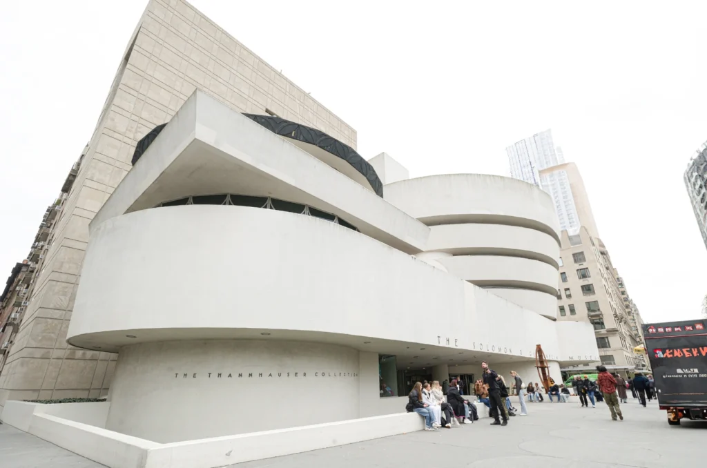 guggenheim museum new york 3